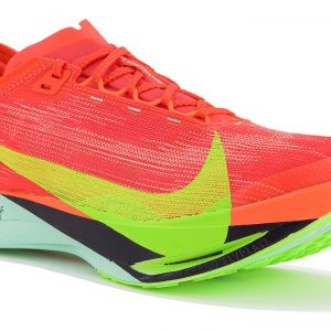 ZoomX Streakfly 2