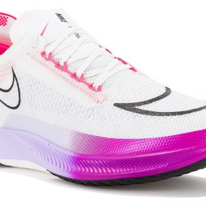 ZoomX Streakfly M